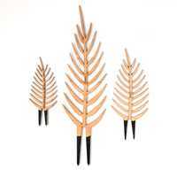 Palmella - Plant trellis inspired by the Palm Leaf